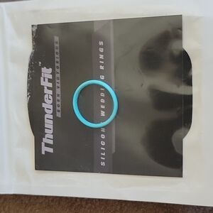 5/$25 THUNDERFIT women's thin light teal silicone wedding ring